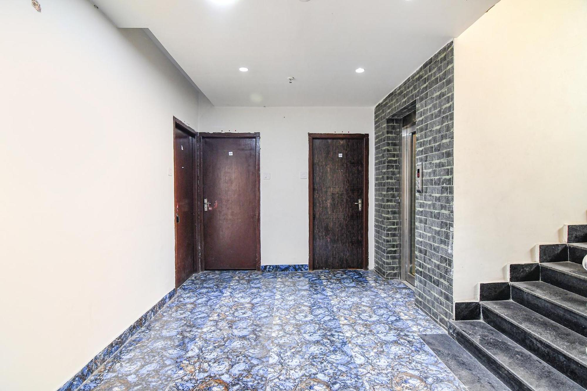 Fabhotel Grand Hazra Inn - Nr Ballygunge Station โกลกาตา ภายนอก รูปภาพ